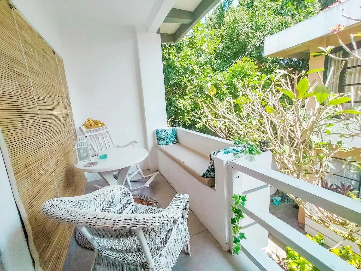 Seminyak Beach Tropical Hideaway Apartment