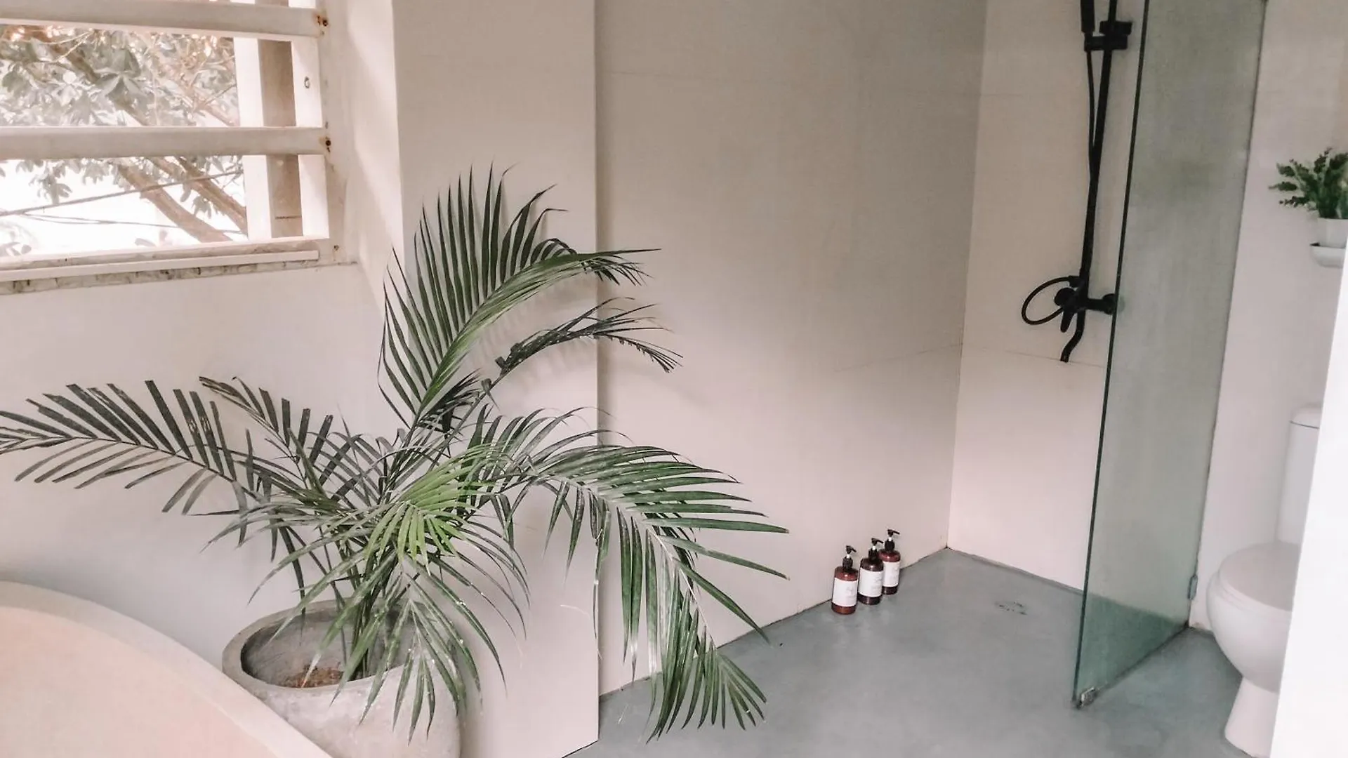 Seminyak Beach Tropical Hideaway Apartment